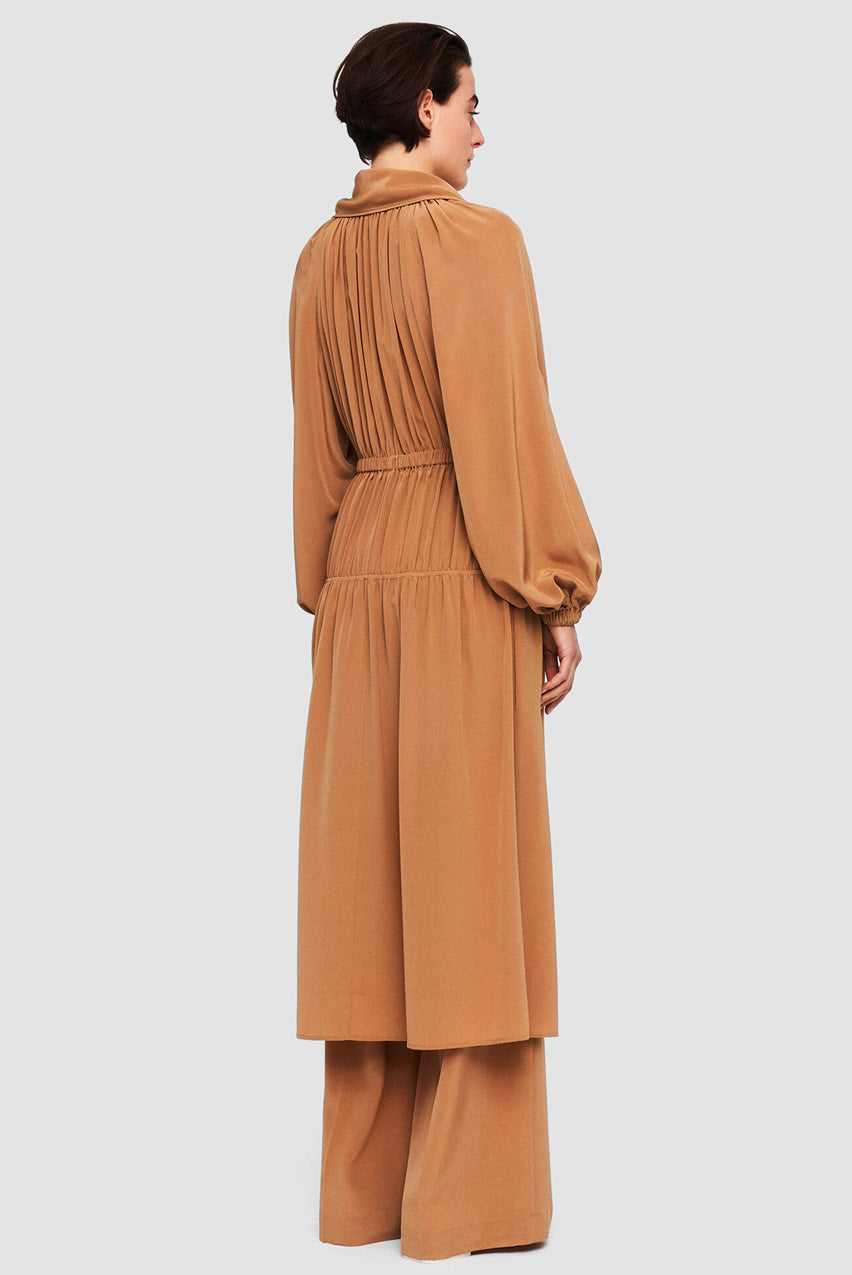 ROBE DRYDEN