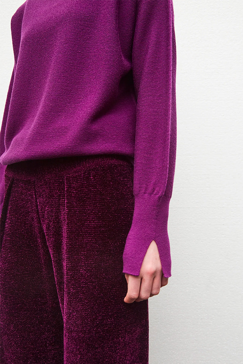 OVERSIZE HIGH COLLAR TOP
