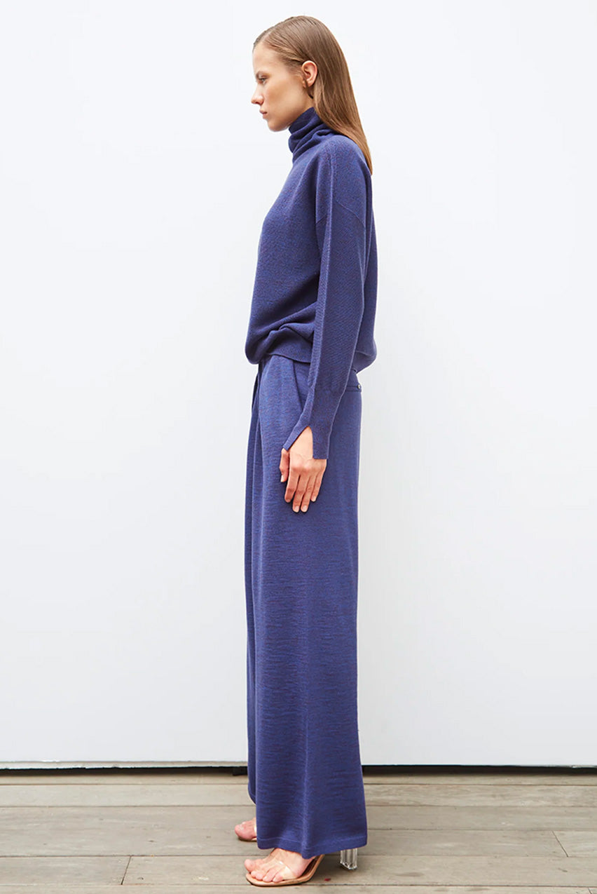 OVERSIZE HIGH COLLAR TOP