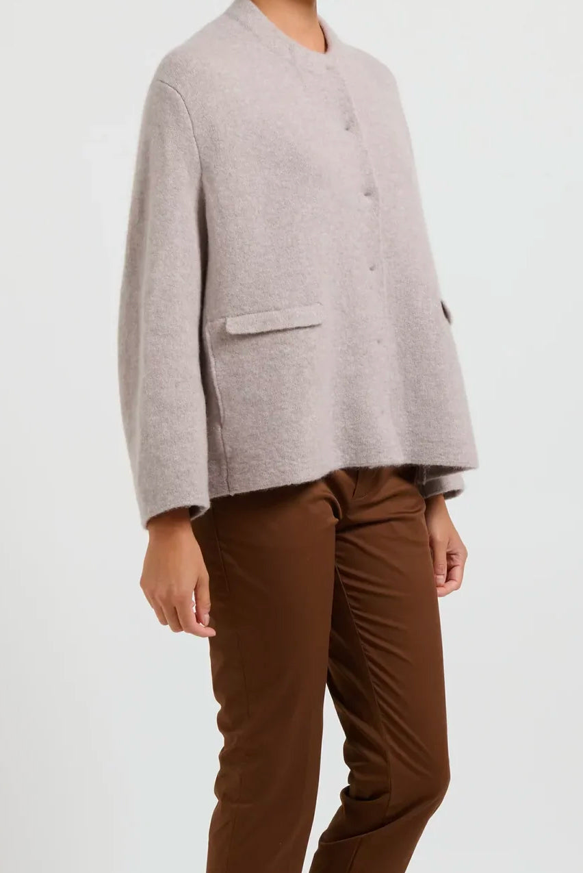 VESTE BOUTONNÉE EN CACHEMIRE / SOIE