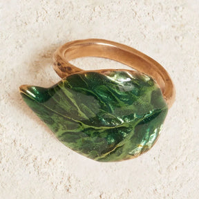 RING LEAF IN FOREST GREEN