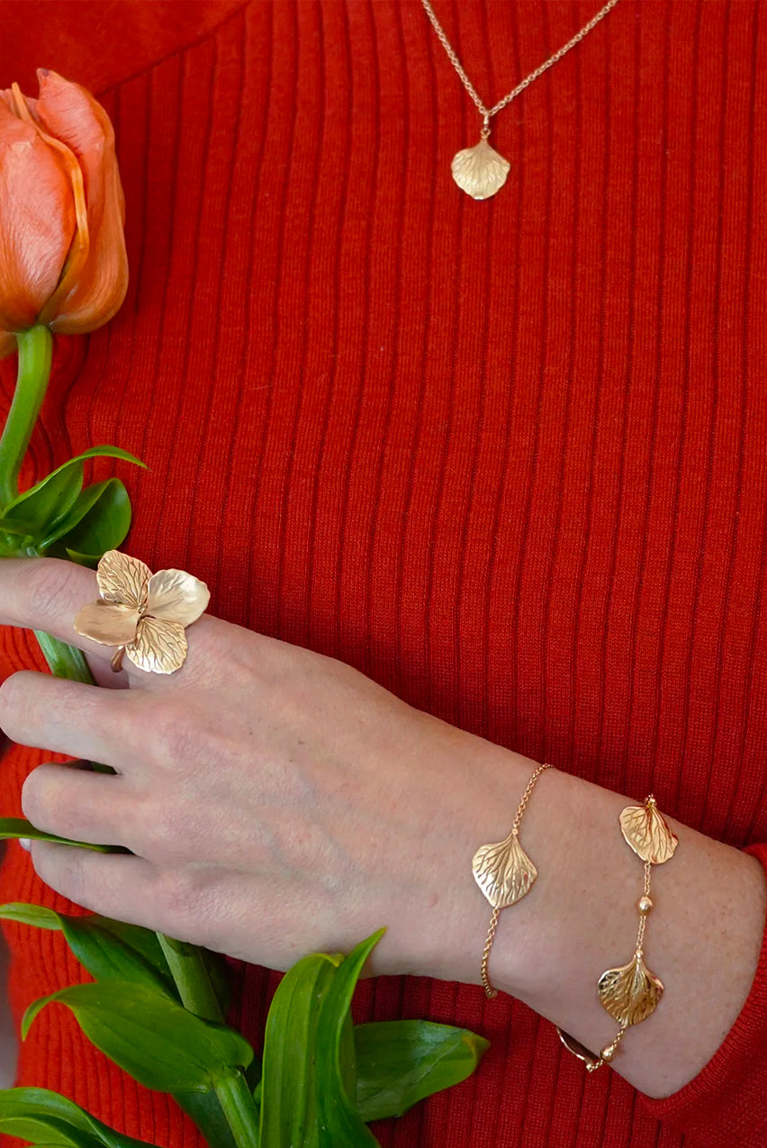 HYDRANGEA PETAL BRACELET