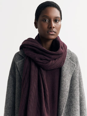 CABLE KNIT SCARF