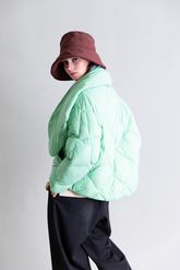 VESTE