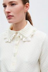 RUFFLED COLLAR TOP