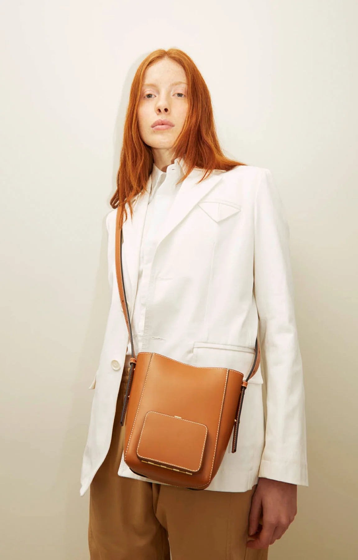 Parker M | Tan smooth - Long Strap