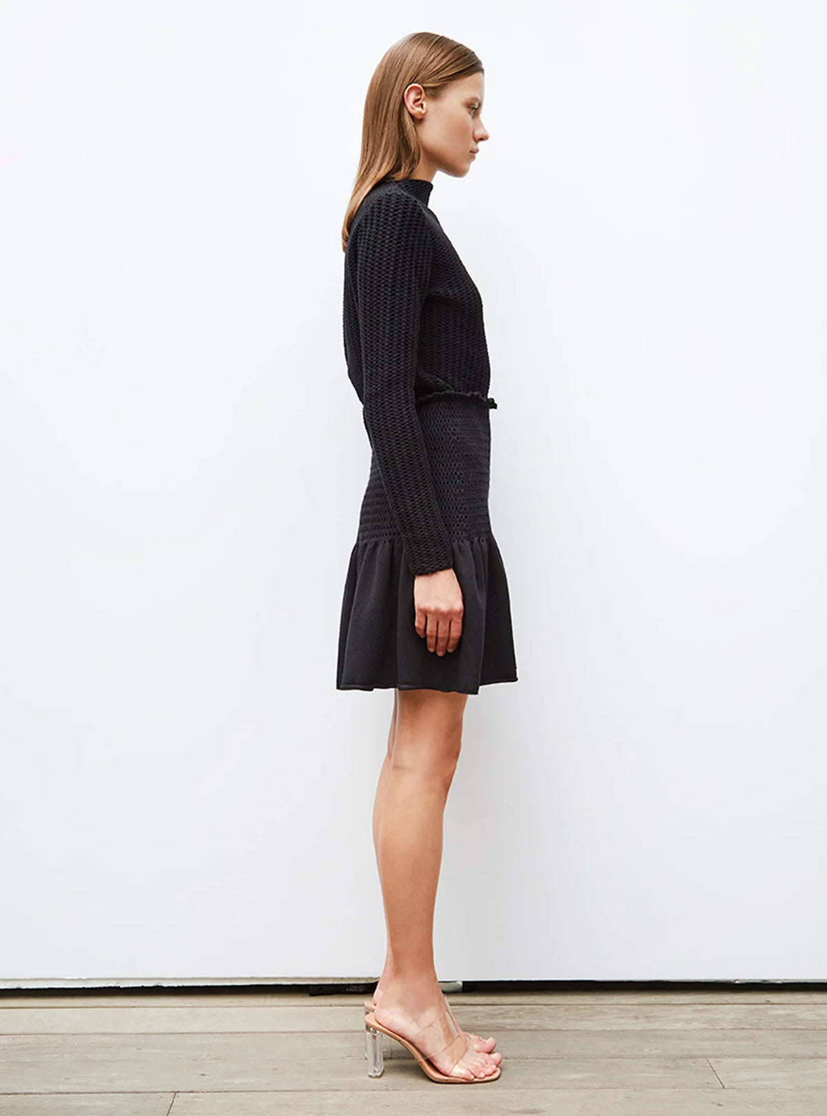 SMOCK KNIT SHORT SKIRT