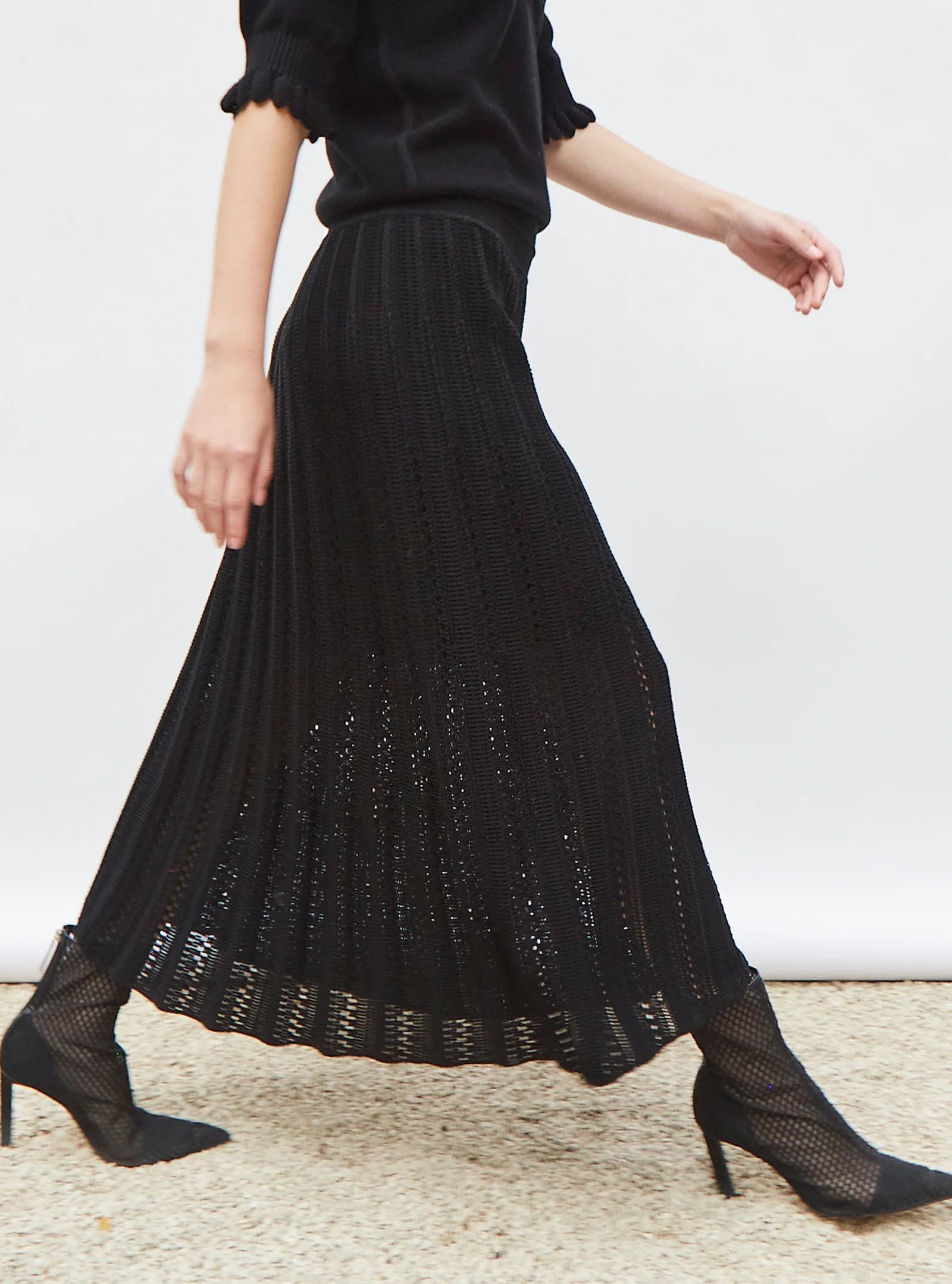 LONG GUIPURE KNIT SKIRT